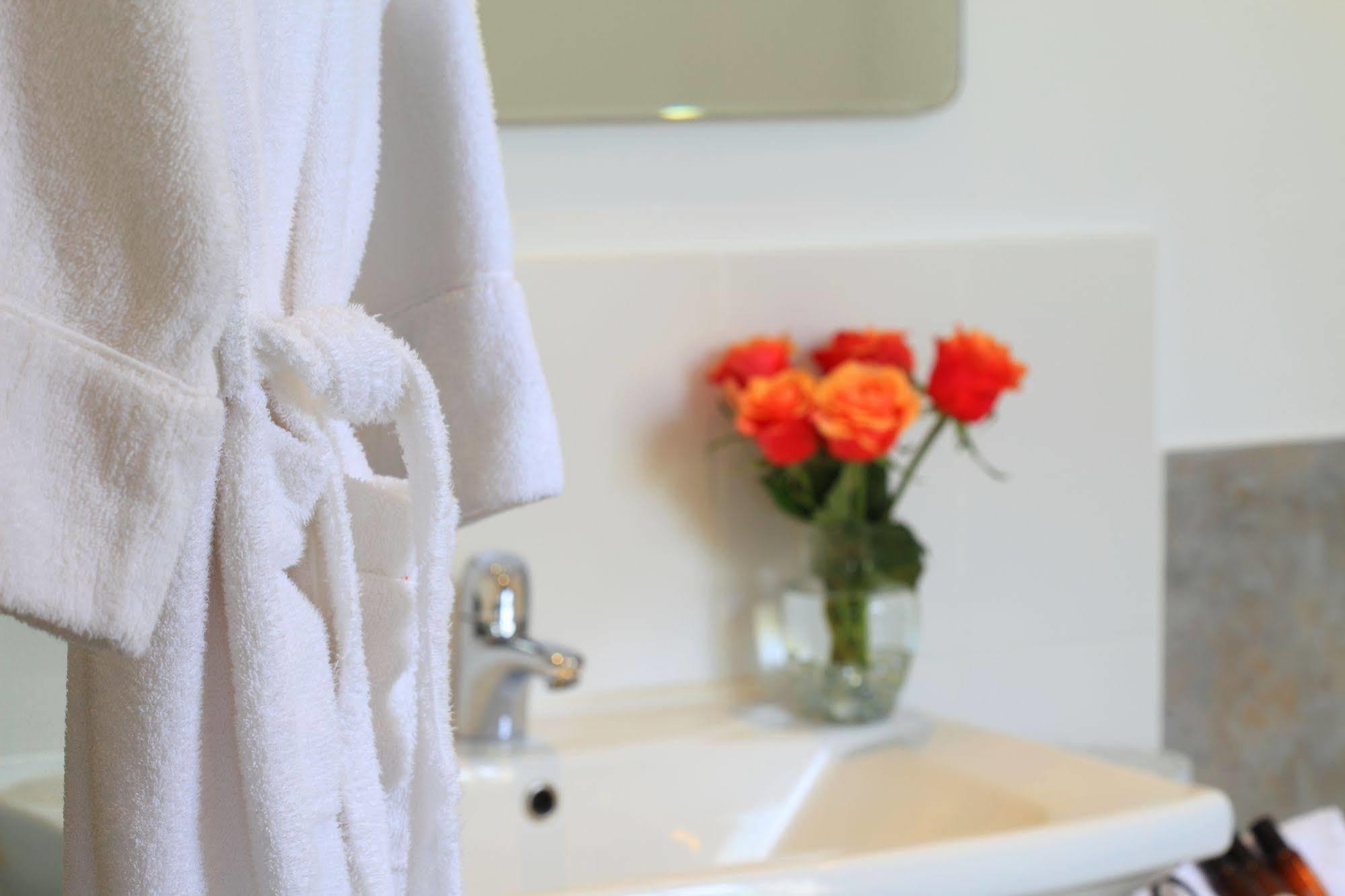 Hotel Linkside 2 Self-Catering Mossel Bay Esterno foto